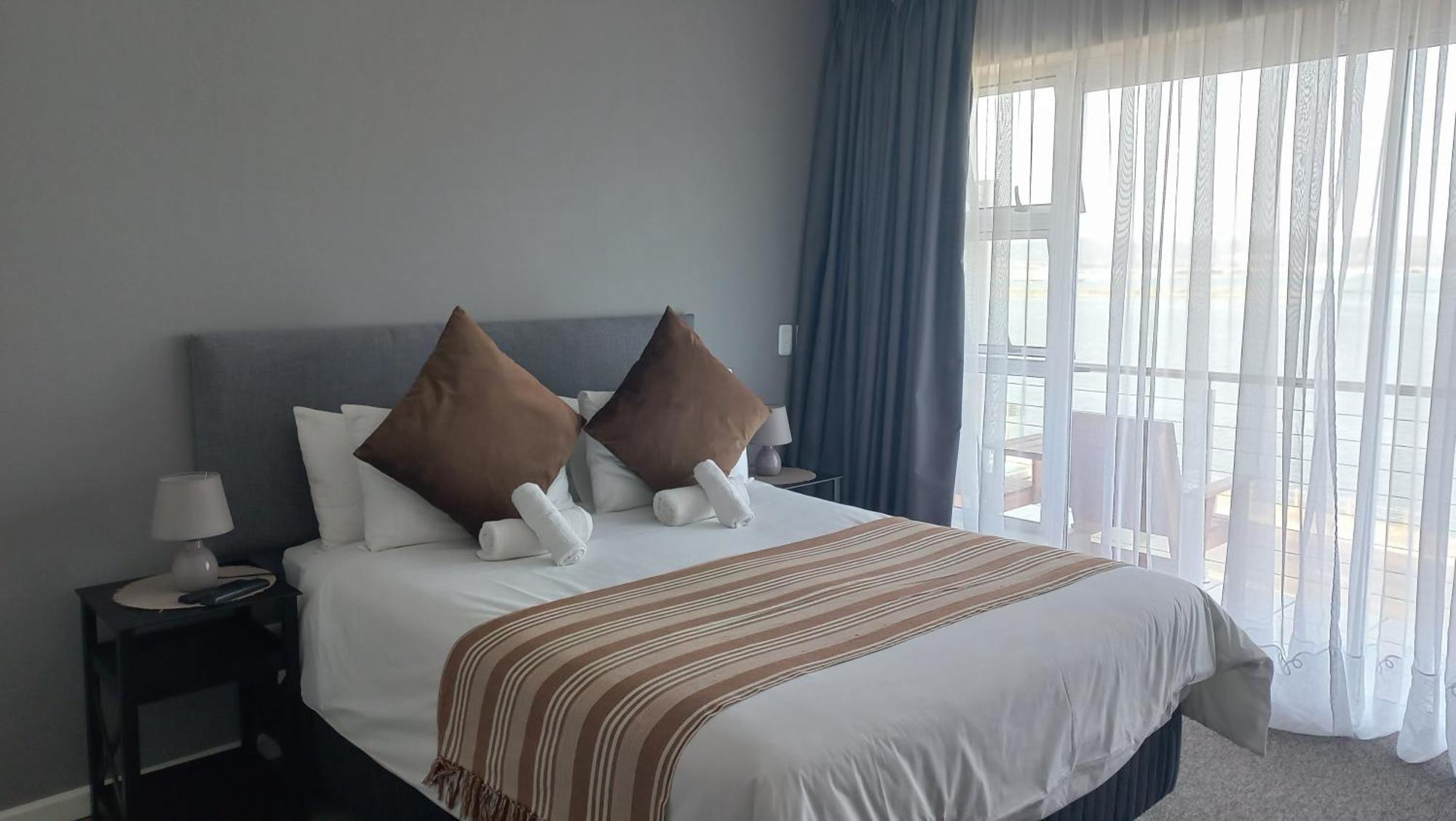 Phoenix Lodge And Waterside Accommodation Knysna Exterior photo
