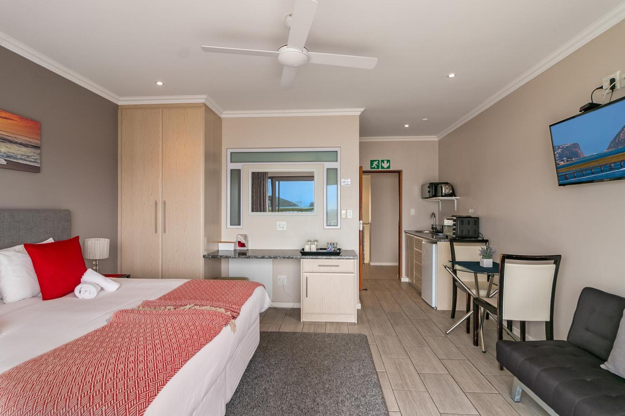 Phoenix Lodge And Waterside Accommodation Knysna Exterior photo