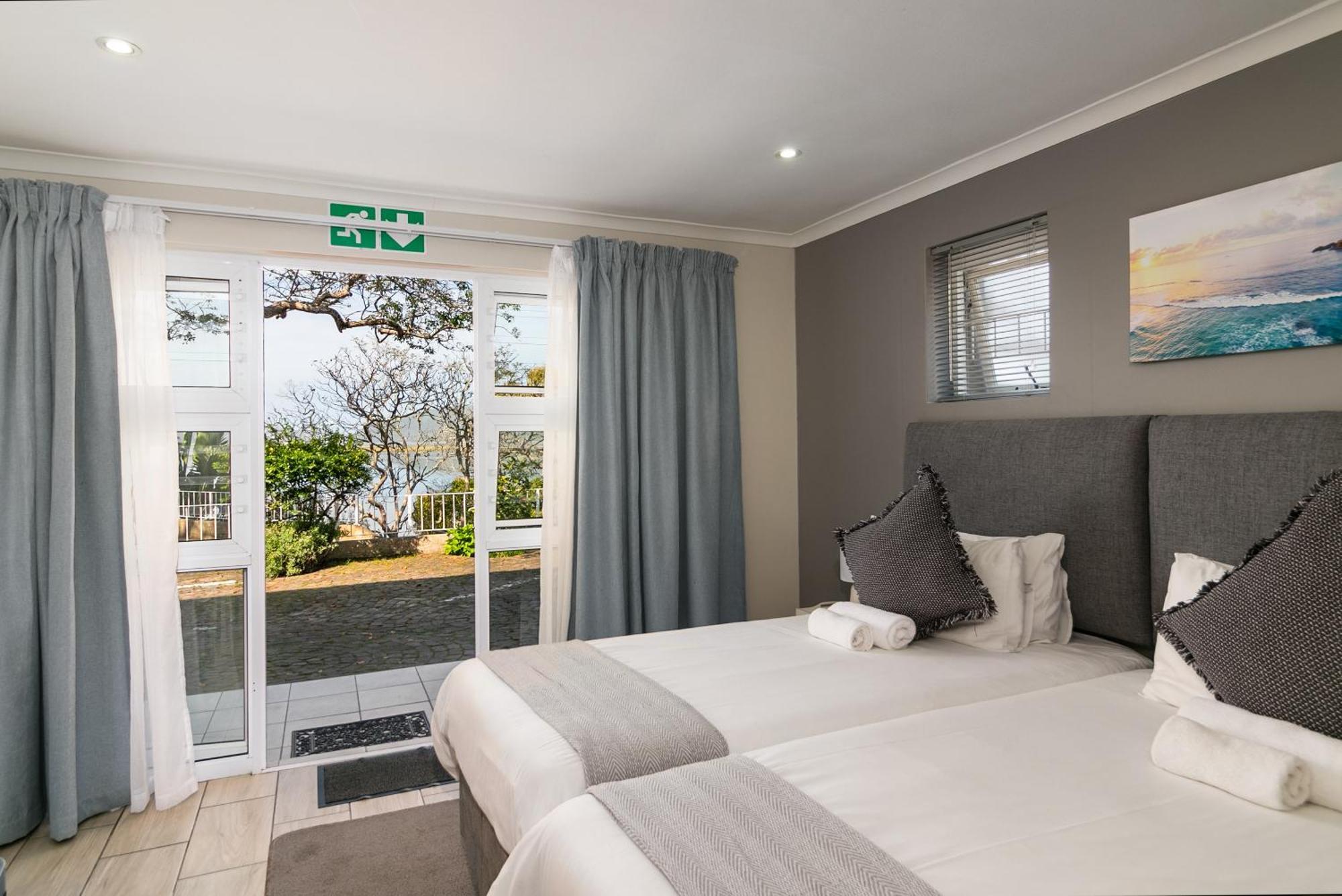 Phoenix Lodge And Waterside Accommodation Knysna Exterior photo